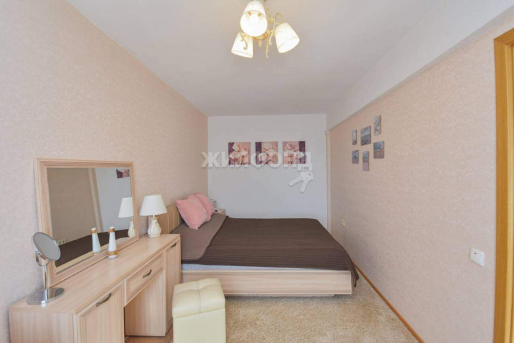 2-комн квартира Владимировская улица, д.13 2-комн квартира Владимировская улица, д.13