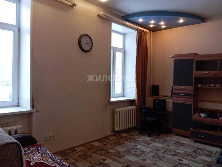 1-комн квартира Героев Революции улица, д.100