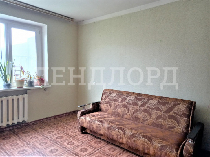 2-комн квартира улица Жмайлова, 25