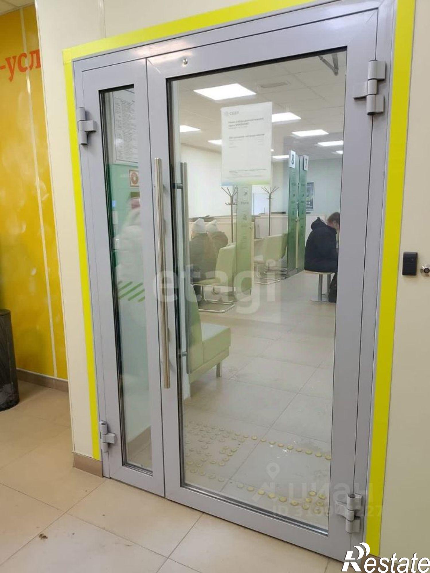 Купить офис, помещение под офис за 26 000 200 рублей на улица Ленина, 42