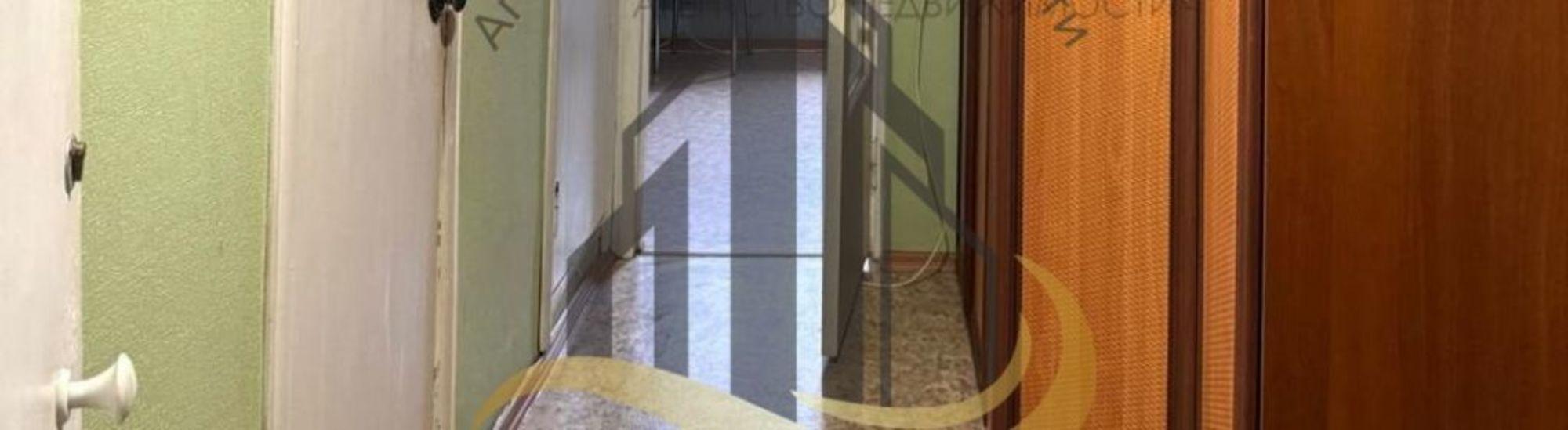 Купить квартиру за 2 700 000 рублей на Весенний мкр, 17