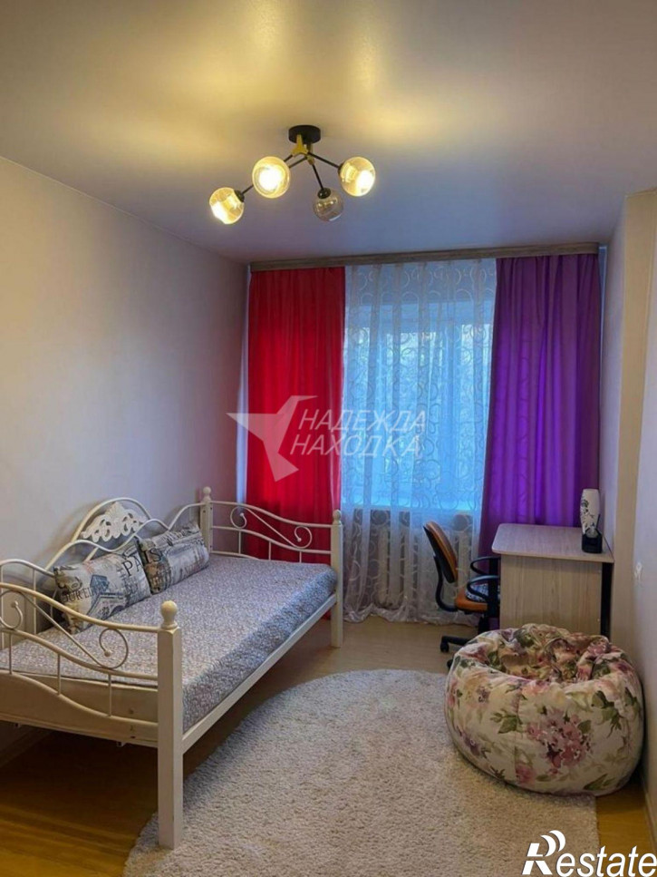 3-комн квартира Постышева ул, 33/18