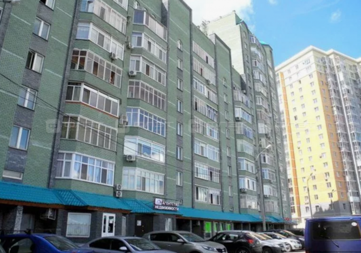 3-комн квартира ул. Чистопольская, дом 85