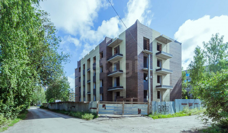 3-комн квартира в новом доме Прилуцкая улица, 5