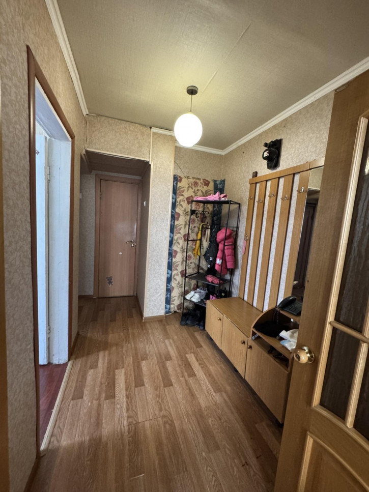 3-комн квартира улица Толстого, 62