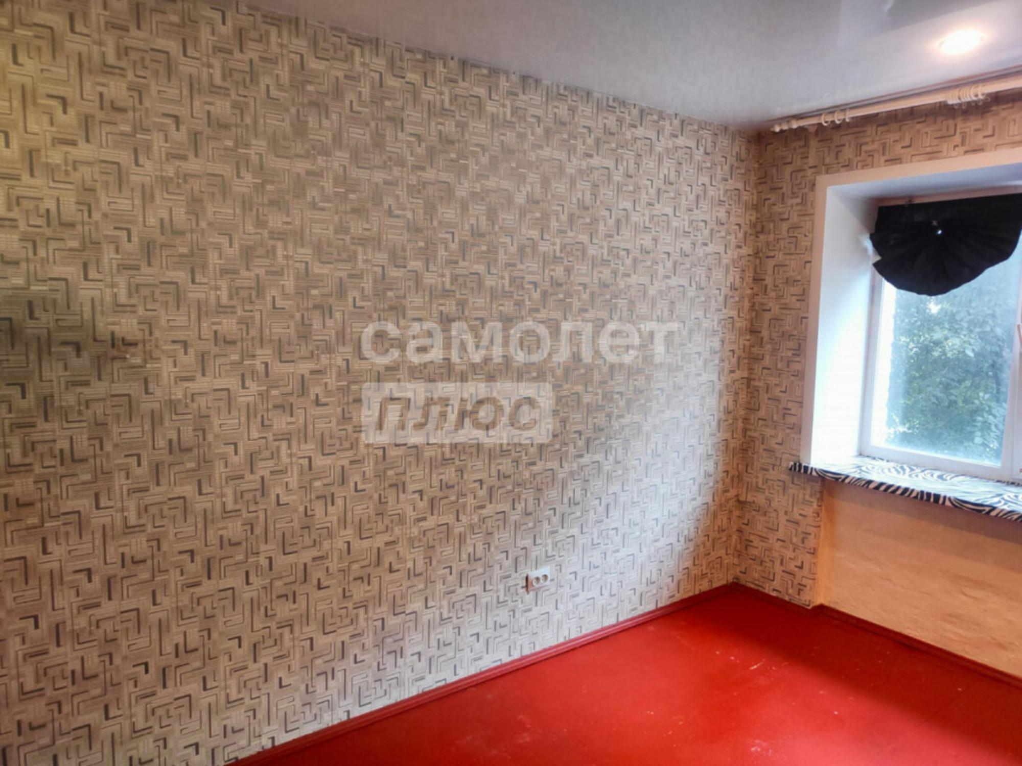 Продажа комнаты Аксёнова, 11