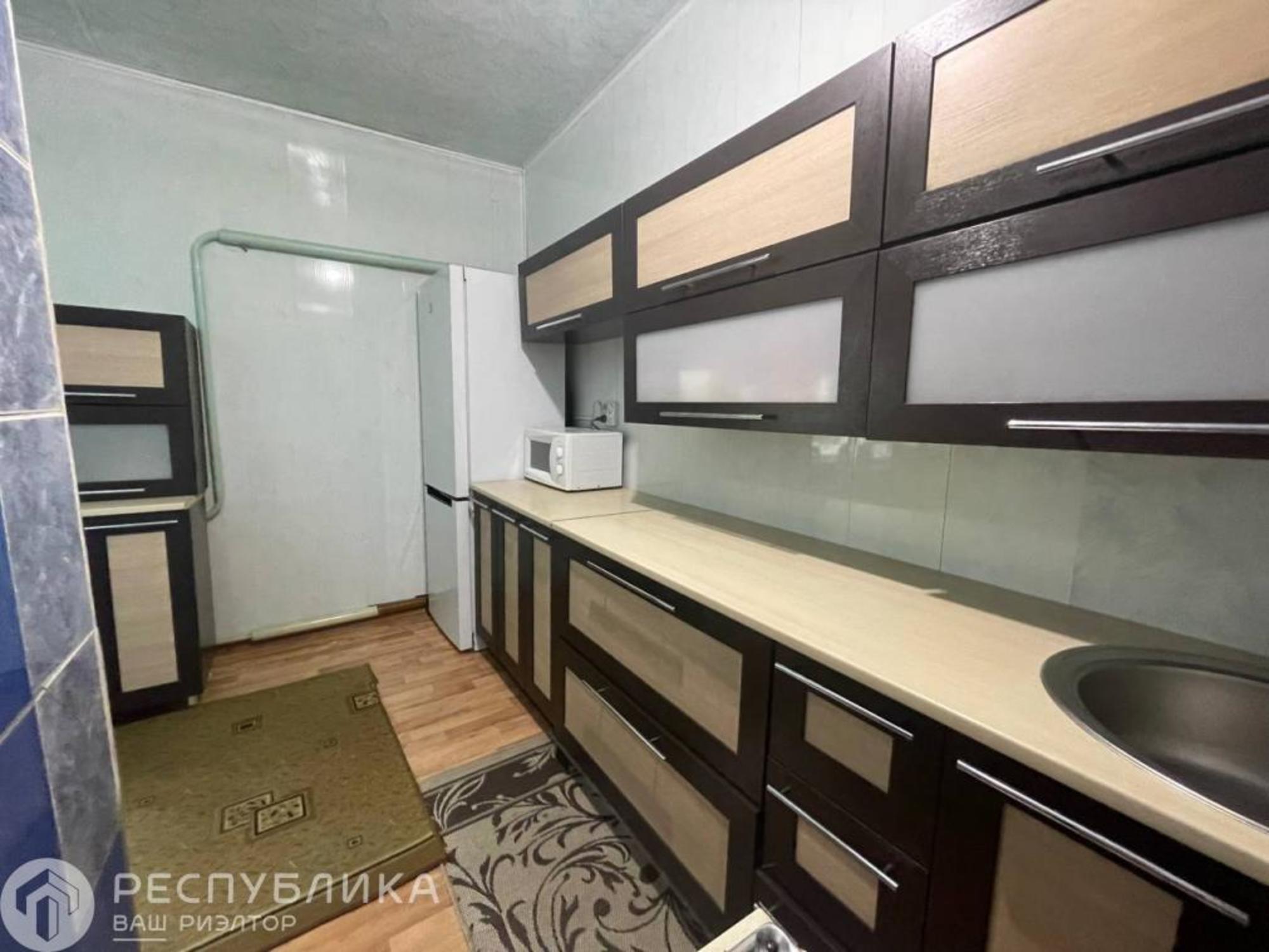Купить дачу, дом, коттедж за 5 600 000 рублей на Школьная