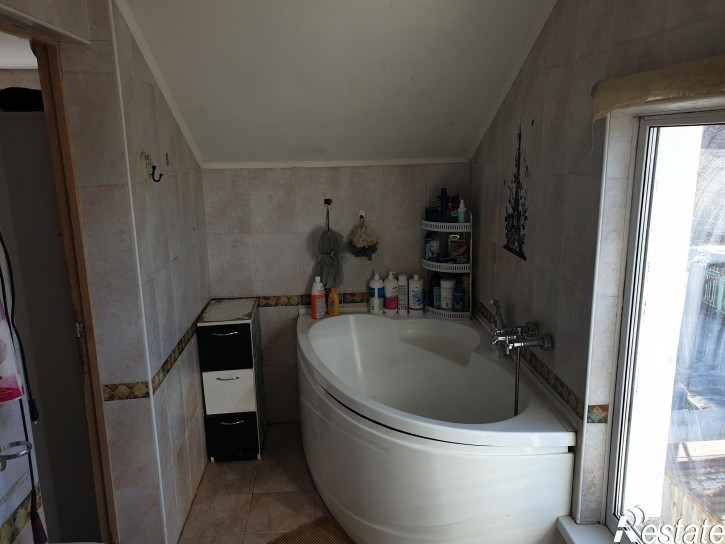 2-комн квартира Бабкина улица,5с1