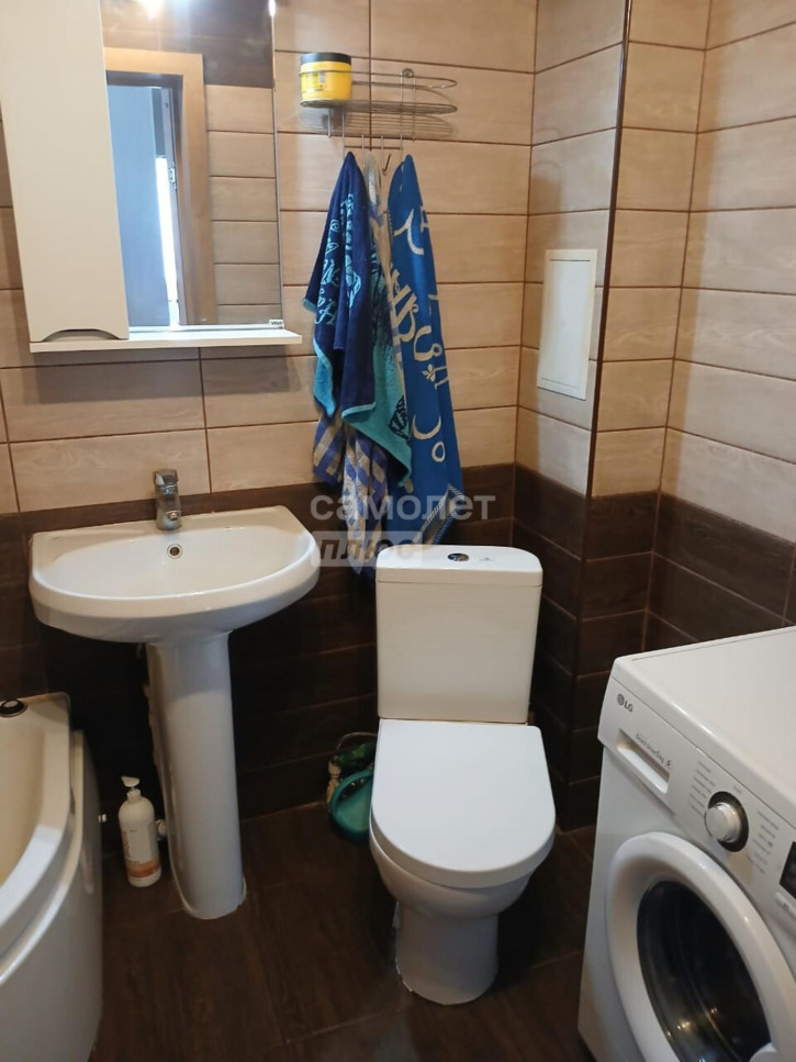 3-комн квартира Победы, 5