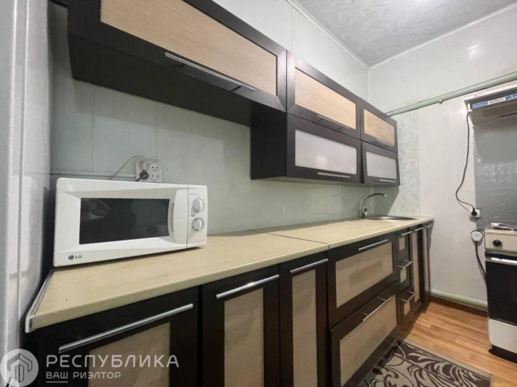 Коттедж/дом Школьная Коттедж/дом Школьная