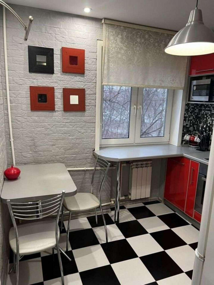 2-комн квартира Пугачевский тракт, 12