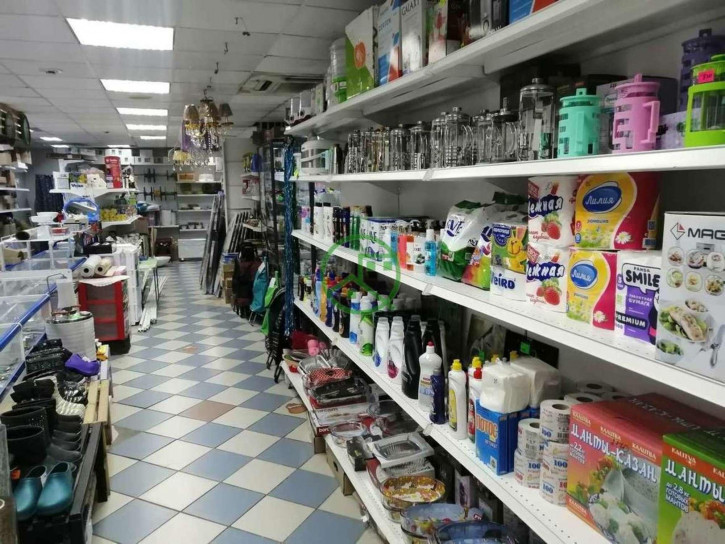 Торговое помещение 50 лет Октября проспект, 53