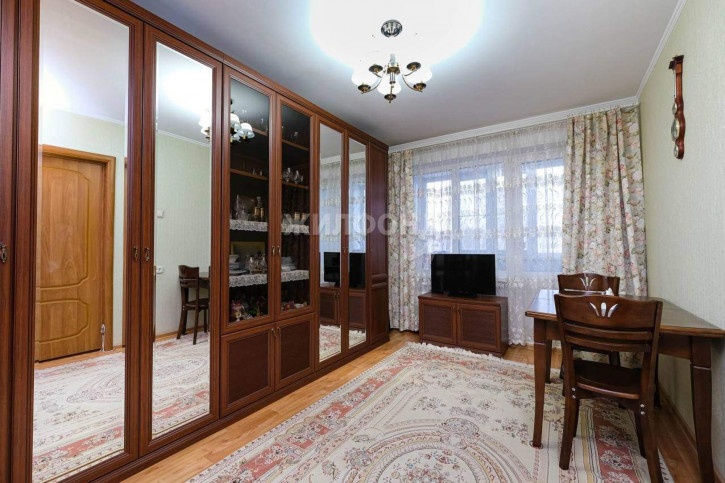 3-комн квартира Бориса Богаткова улица, д.264/1 3-комн квартира Бориса Богаткова улица, д.264/1