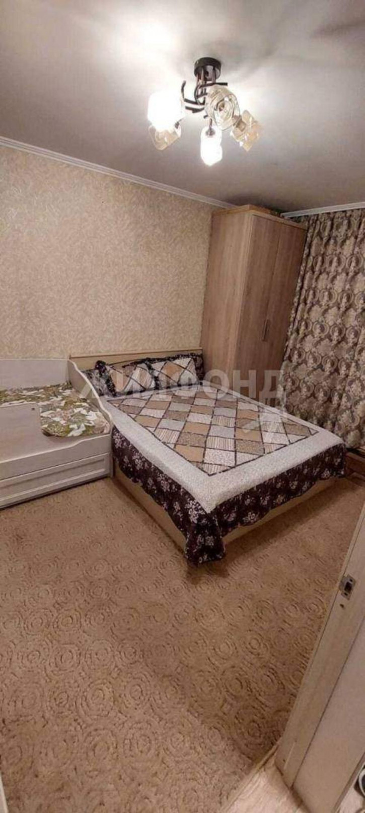 3-комн квартира Кочубея улица, д.18