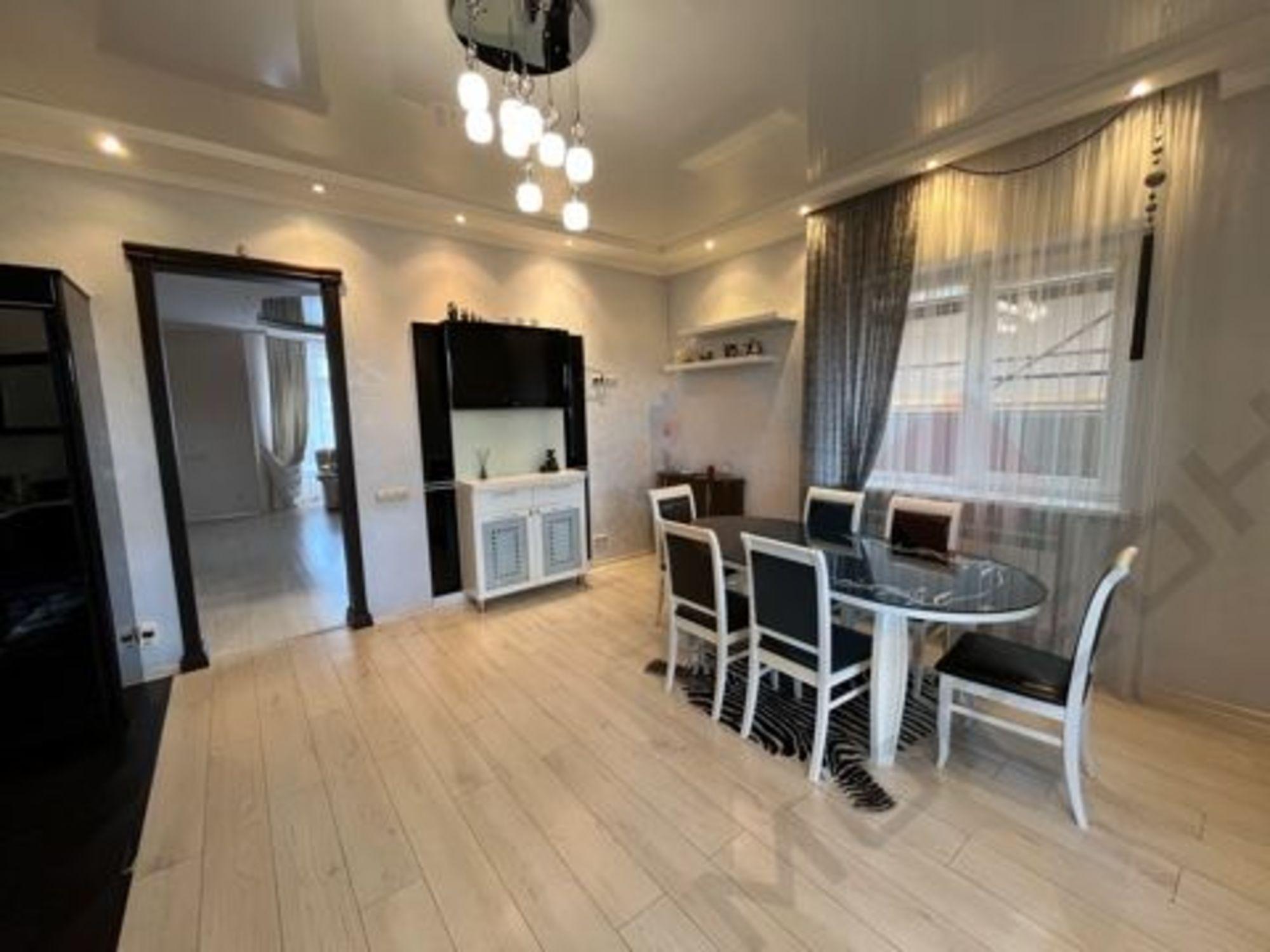 Купить дачу, дом, коттедж за 14 400 000 рублей на 2-й Кореновский проезд, 6