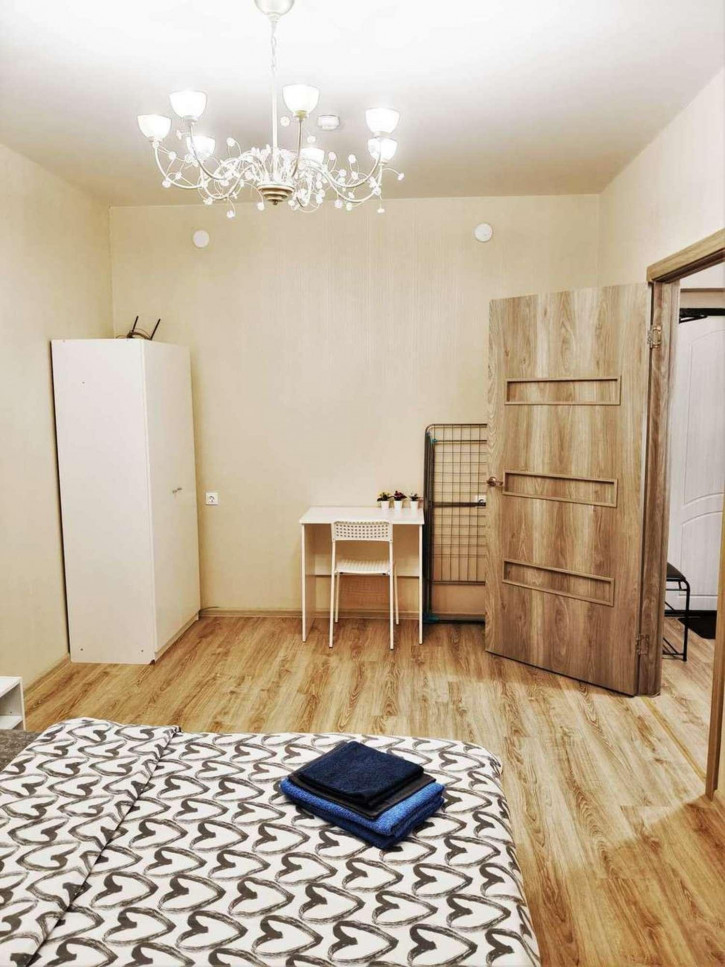 Студия Зеленая, 7