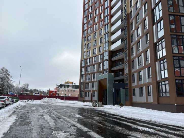 3-комн квартира Бежицкая ул, 21б