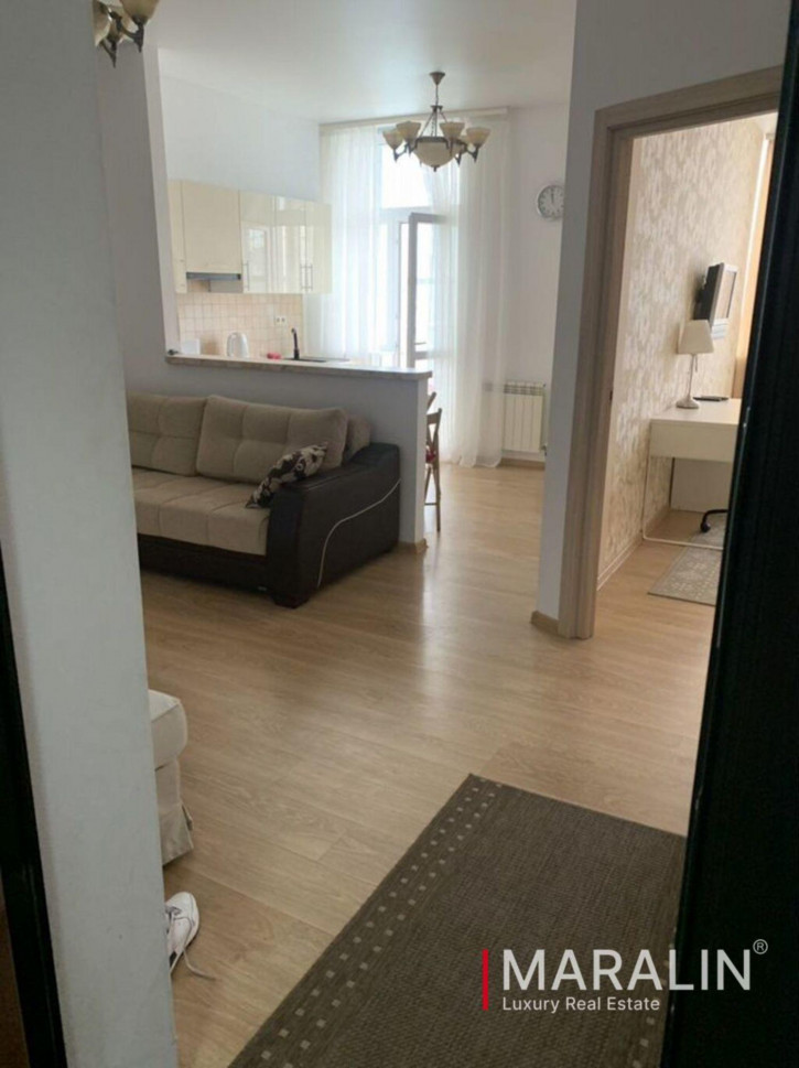 2-комн квартира Суворова, 91
