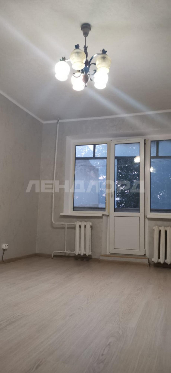 1-комн квартира проспект Космонавтов, 41А