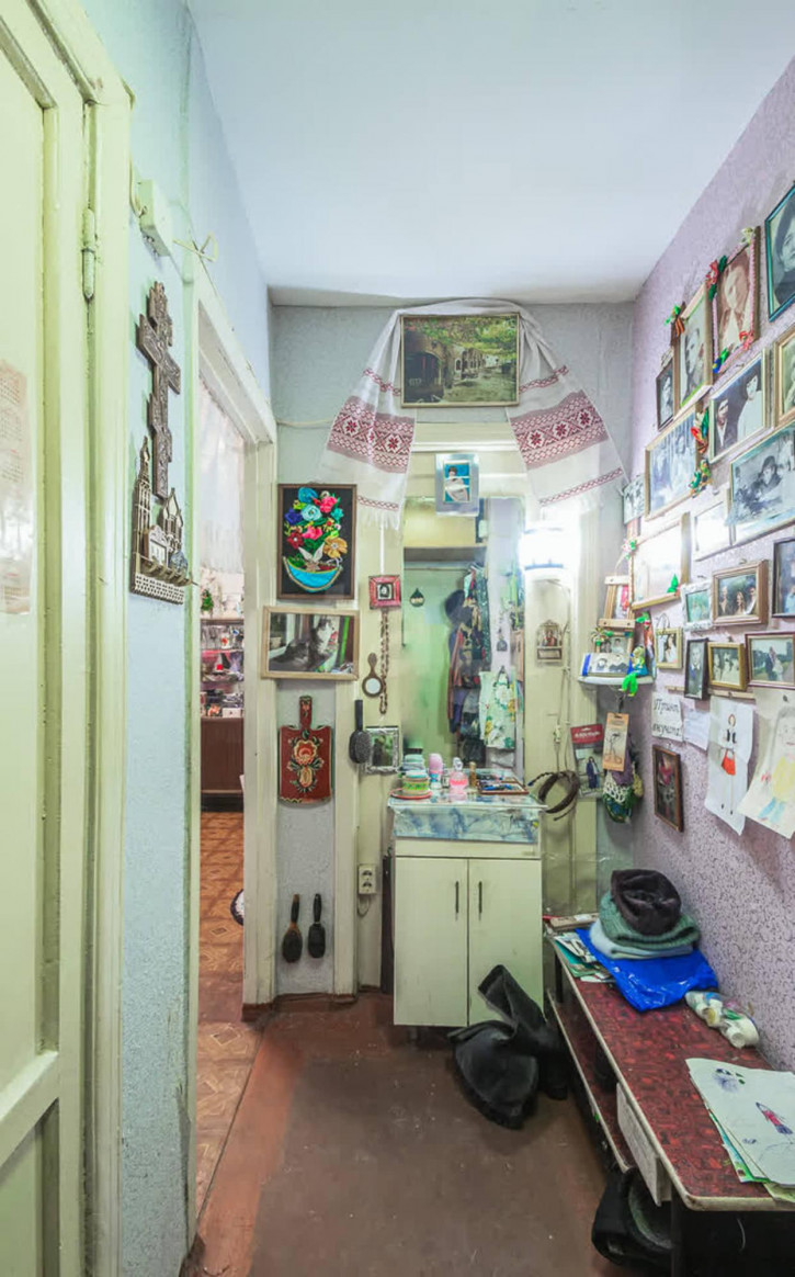 2-комн квартира набережная 6-й Армии, 197