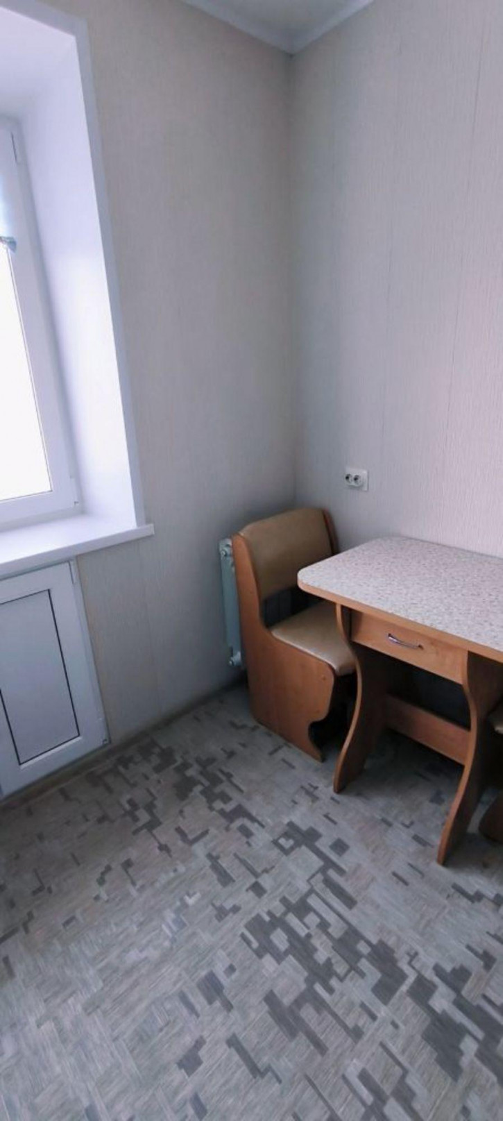 2-комн квартира Революции ул, 2
