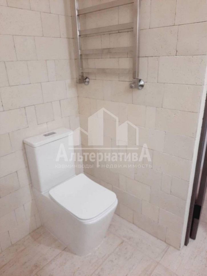 3-комн квартира Декабристов ул.