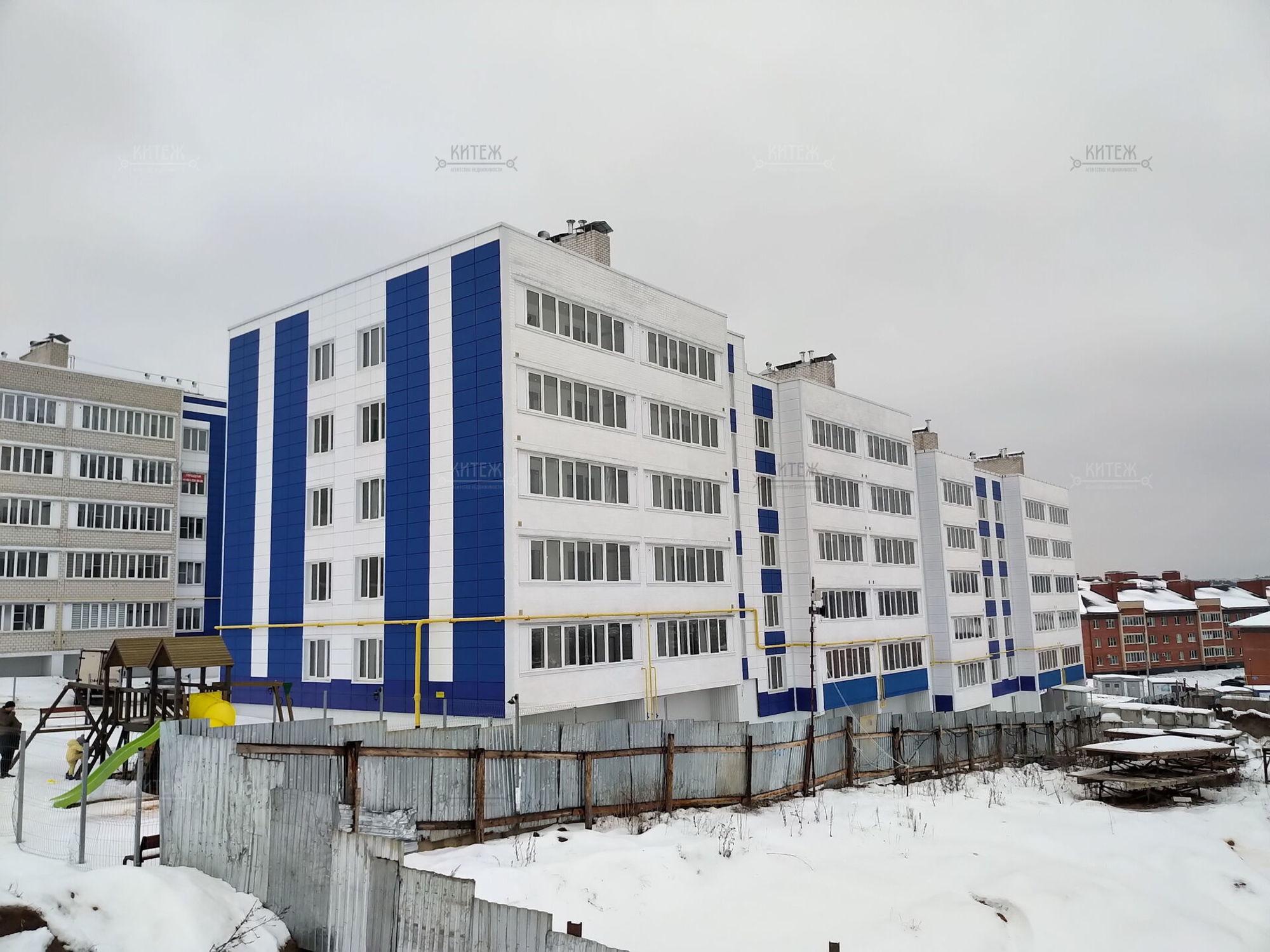 Купить квартиру за 3 969 500 рублей на Изумрудная ул, д.25