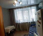 комната 13 кв м Александра Матросова улица, 76А