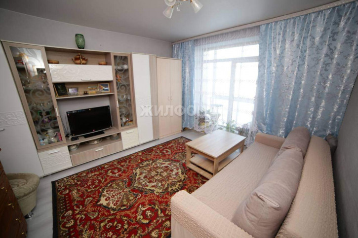 1-комн квартира Большая улица, д.668