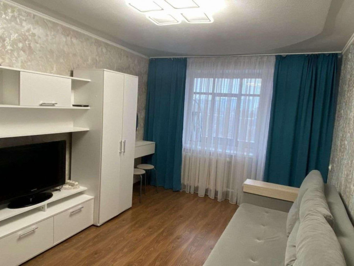 1-комн квартира Литвинова улица, 320