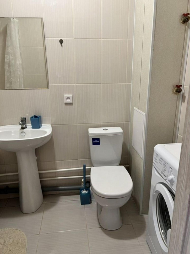 1-комн квартира Осетинская улица, 4