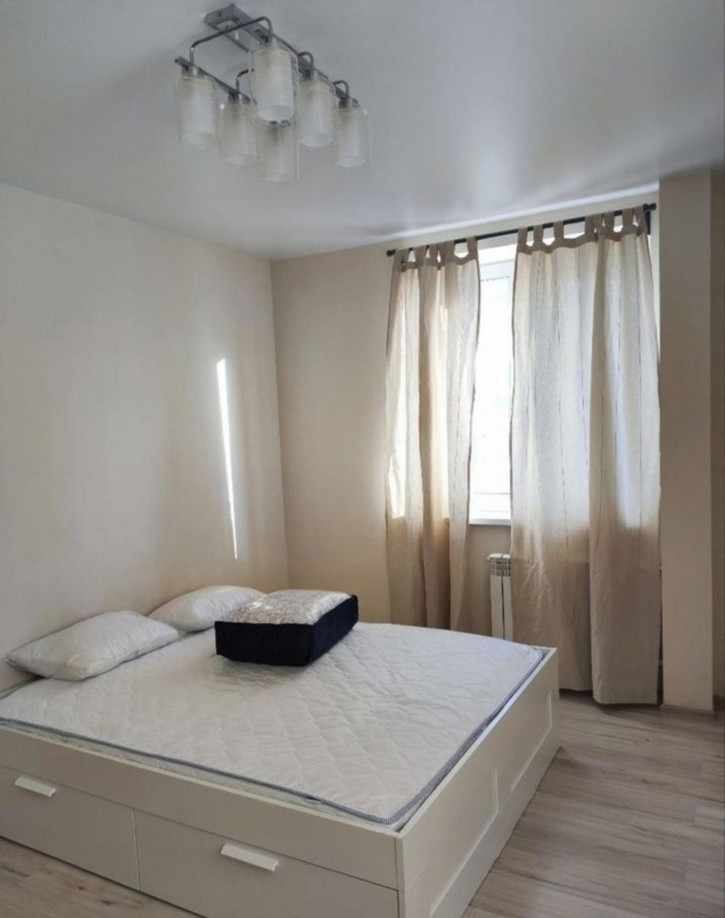 1-комн квартира Солнечная улица, 18