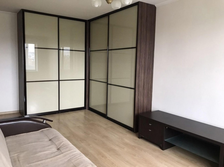 2-комн квартира Черемшанская улица, 258