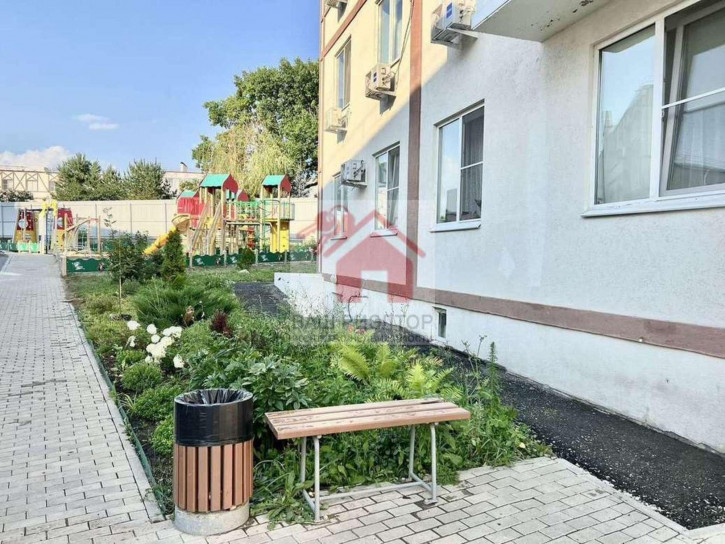 2-комн квартира 9-я просека 2-я линия, 21к7