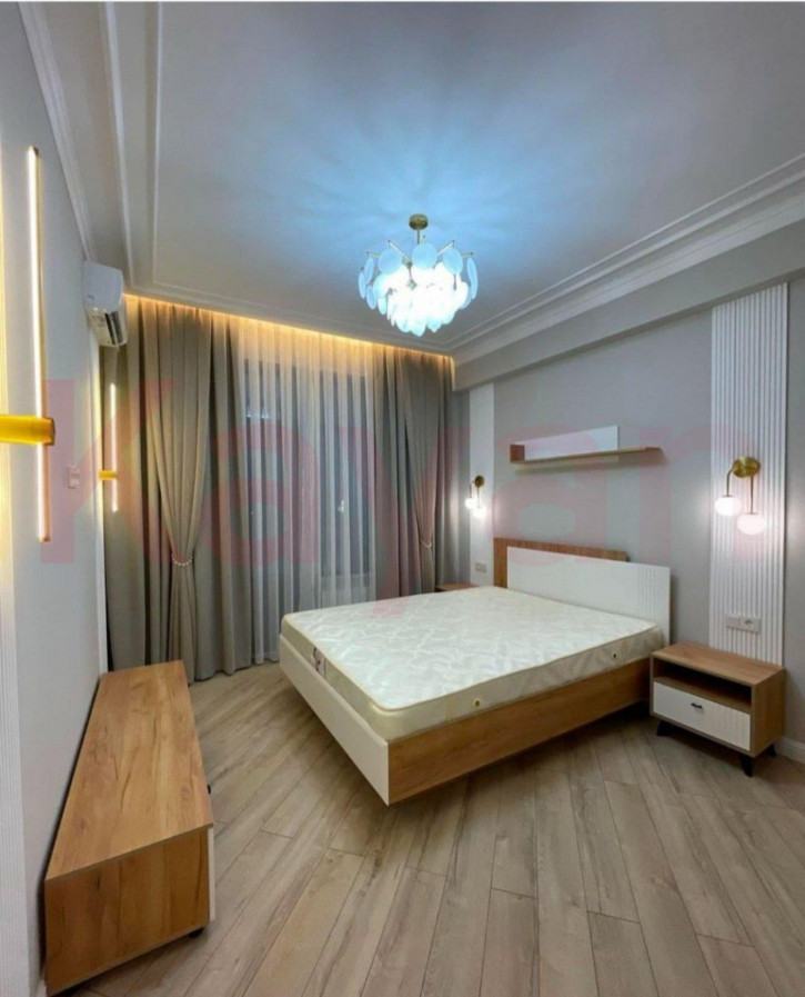 2-комн квартира Куникова ул.