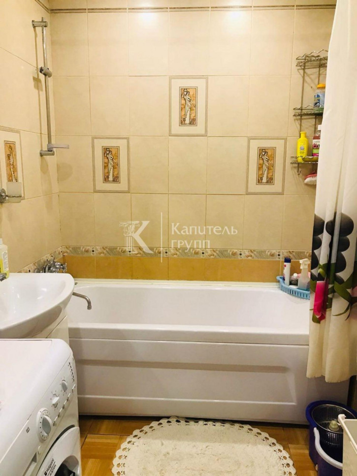 2-комн квартира ул Пермякова, 78