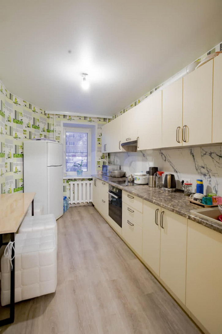 4-комн квартира Ленинградская улица, 113