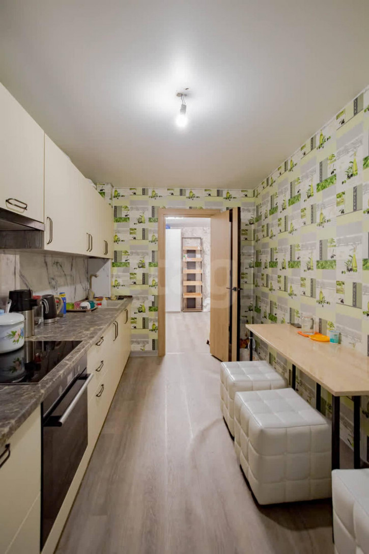 4-комн квартира Ленинградская улица, 113