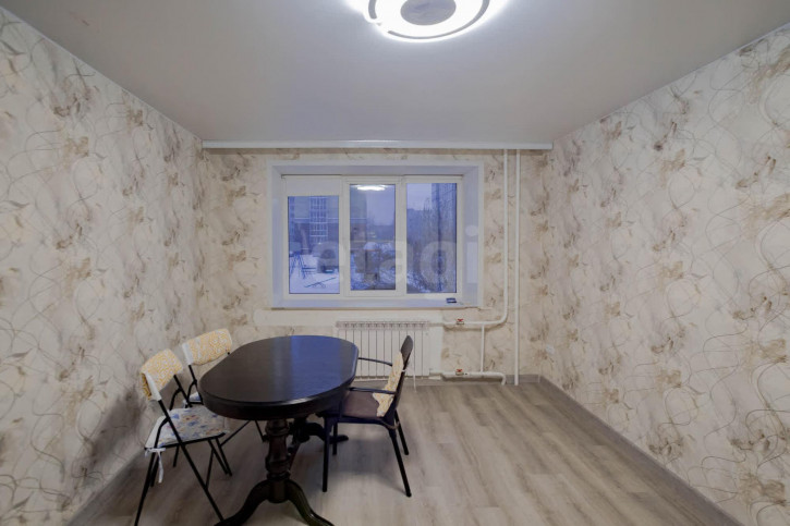 4-комн квартира Ленинградская улица, 113