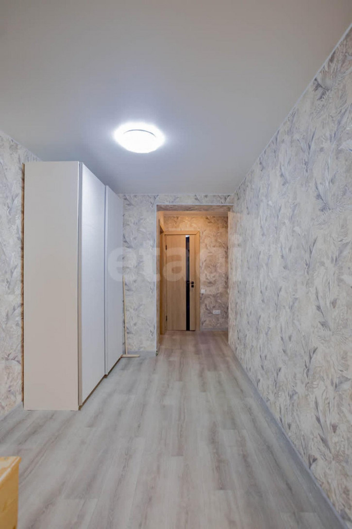 4-комн квартира Ленинградская улица, 113