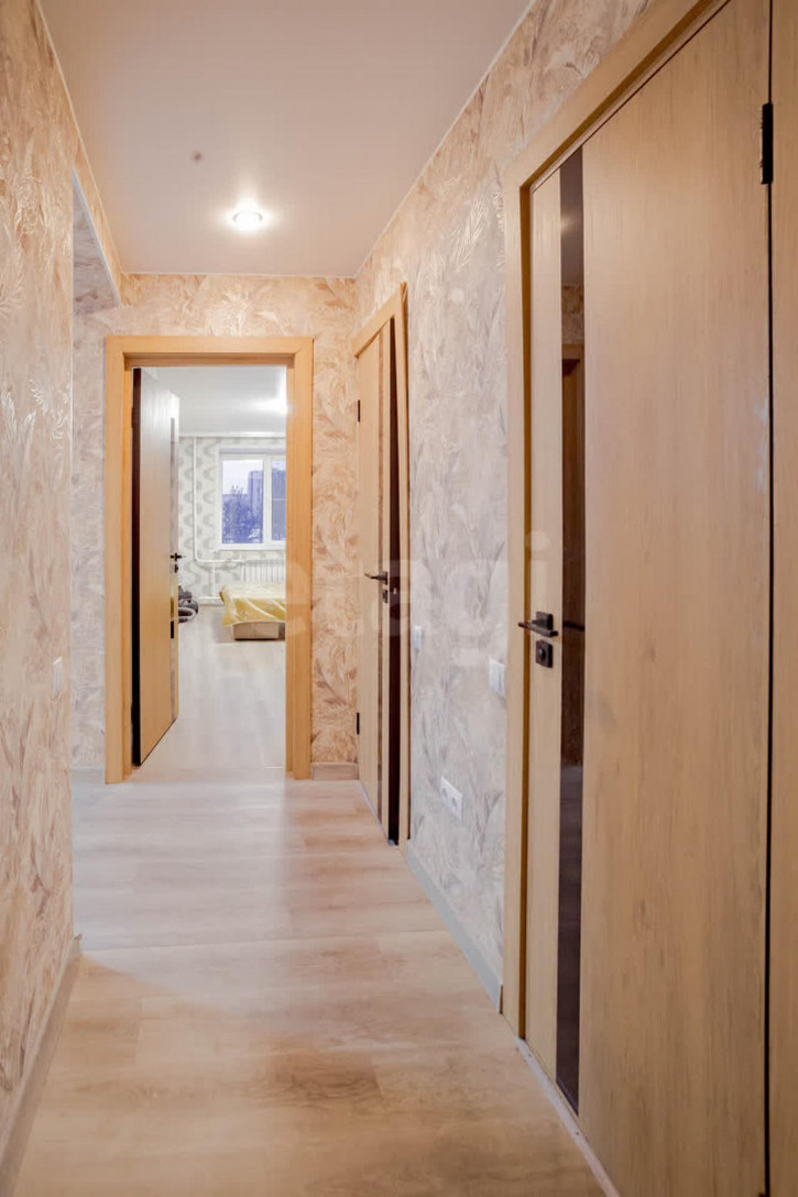 4-комн квартира Ленинградская улица, 113