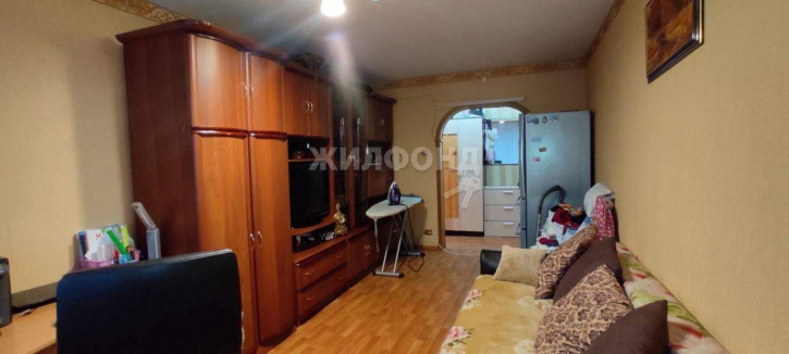 3-комн квартира Максима Горького улица, д.60