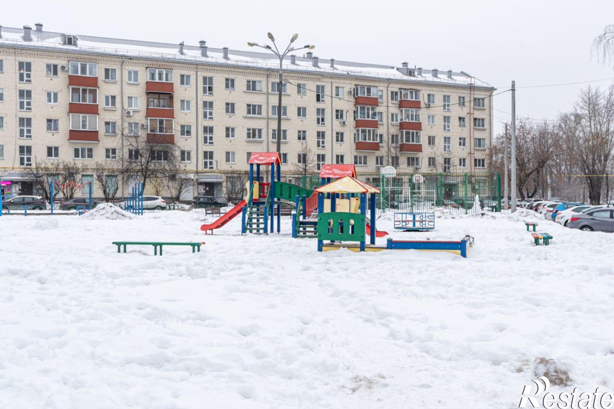Купить квартиру за 8 200 000 рублей на Декабристов ул, 180 Б