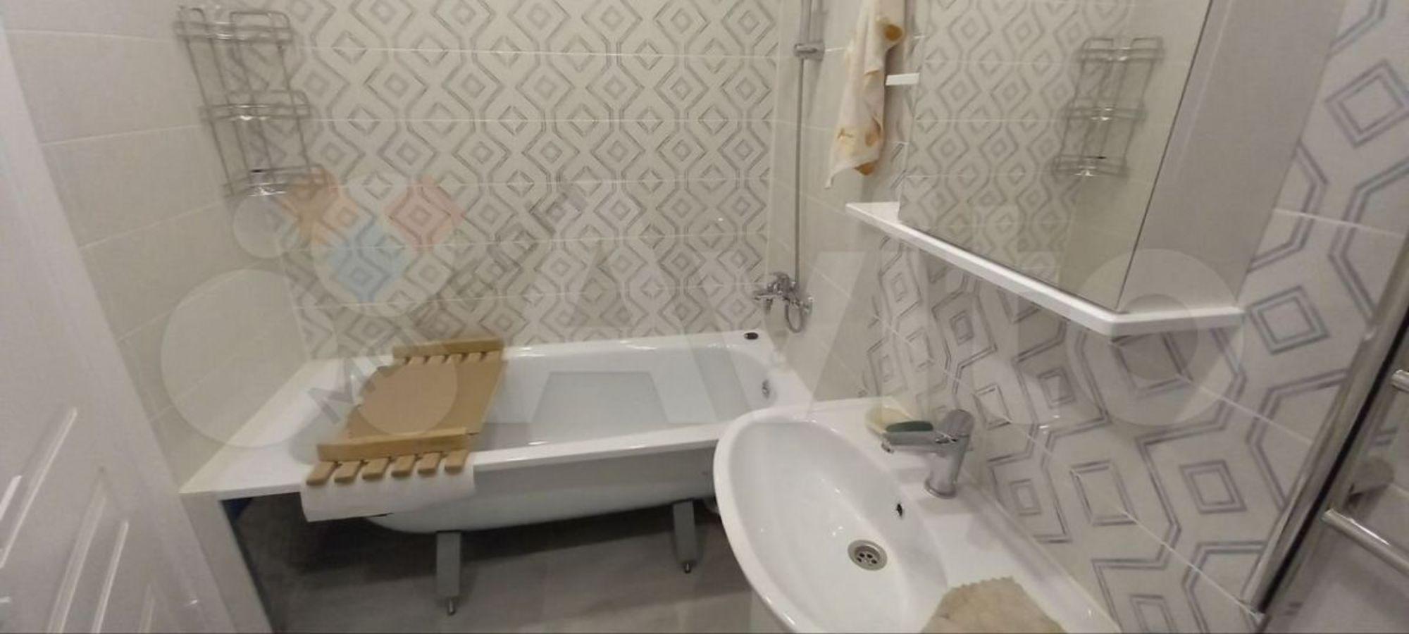 Купить квартиру за 8 000 000 рублей на 2-я Пятилетка ул, 6/1