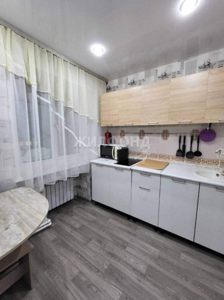 2-комн квартира Талнахская улица, д.69