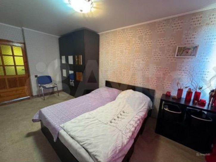 4-комн квартира Красноармейская ул, 52