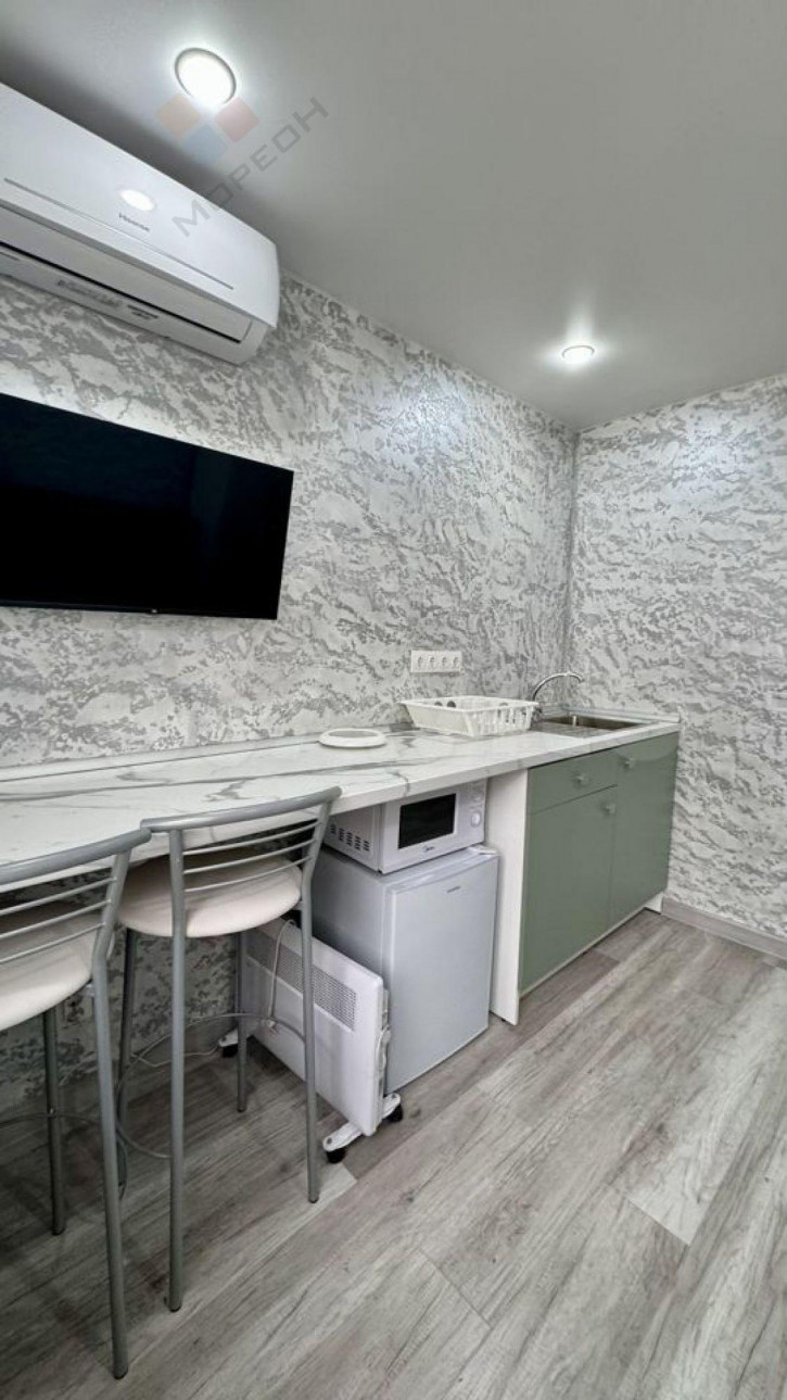 4-комн квартира Красных Партизан ул, 248