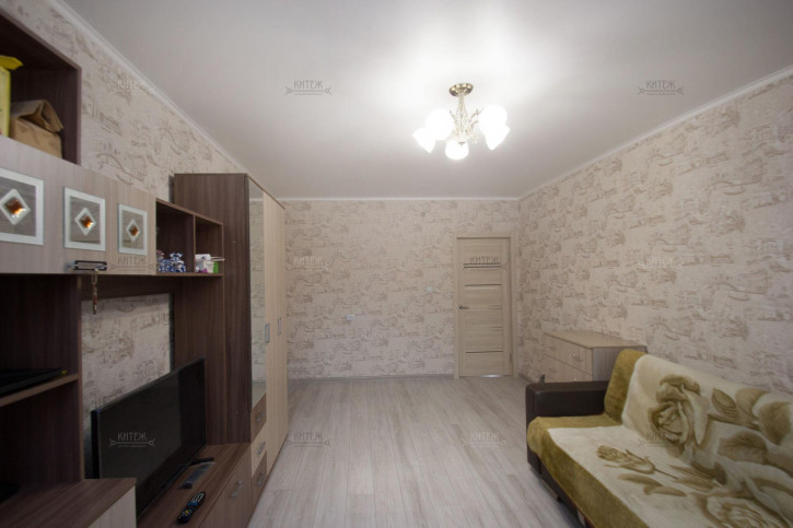 2-комн квартира Кирова ул, д.44а