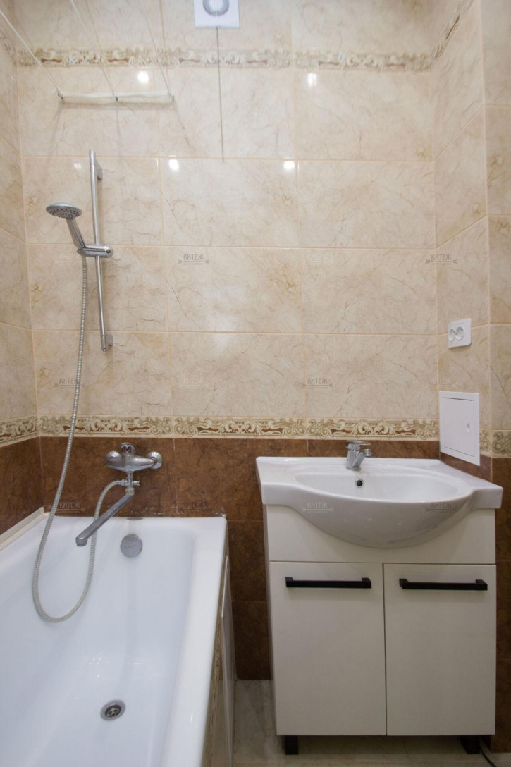 2-комн квартира Кирова ул, д.44а