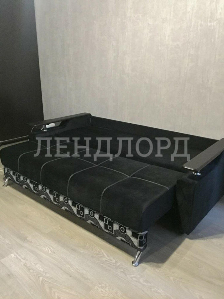 1-комн квартира улица Серафимовича, 60